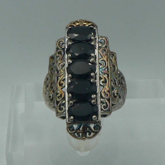 Sz 5 GenuineThai Black Spinel 5 Stone Ring NWOT - Picture 1 of 4